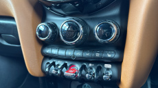 MINI Hatchback 1.5 Cooper Exclusive 3dr Auto Petrol Hatchback